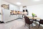 Etagenwohnung Waldshut-Tiengen Tiengen - 2 Zimmer, 85 m&sup2;, 1.450&euro; | Angebot:23601198