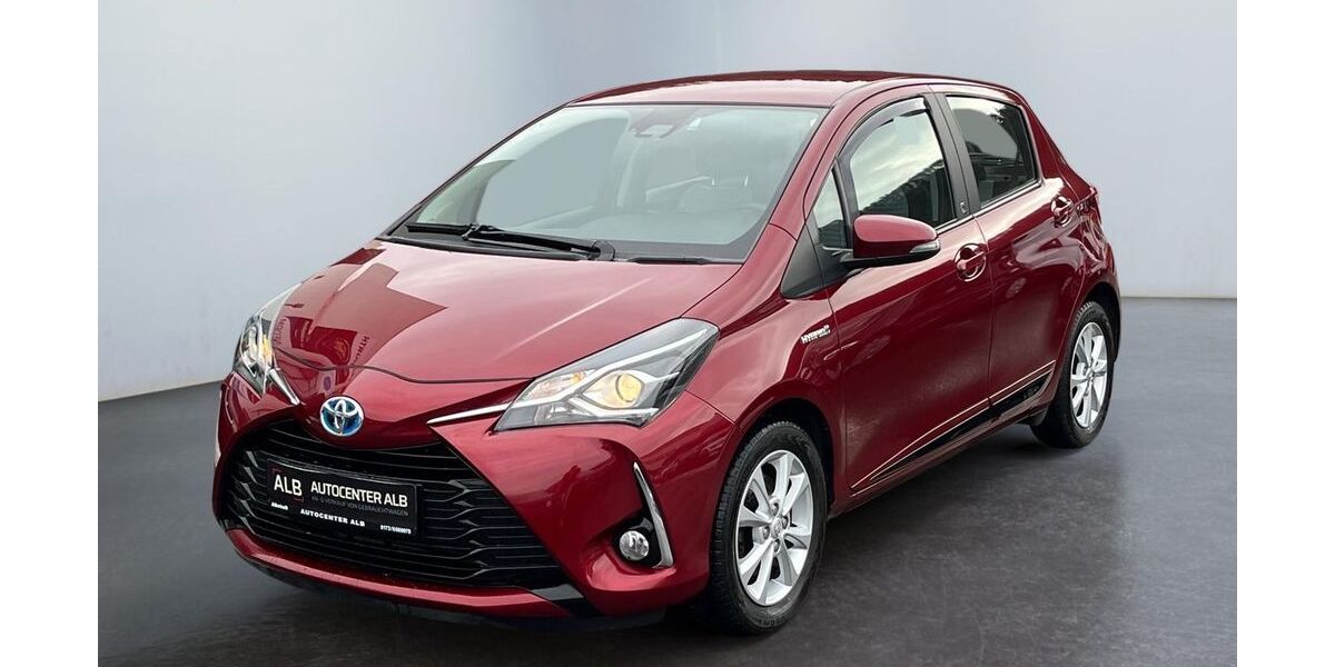 Toyota Yaris 74.220 km 12.990 &euro; Albstadt 72458