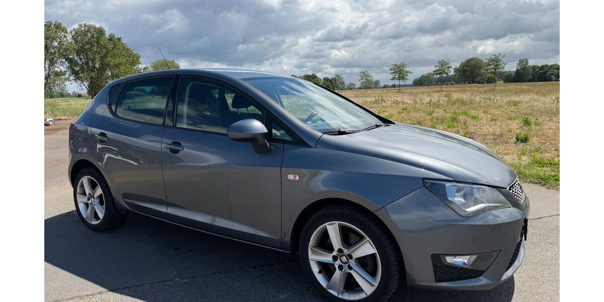 Seat Ibiza 184.700 km 5.700 &euro; Berlin 12051