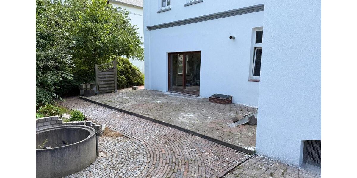 Einfamilienhaus Nordenham - 11 Zimmer, 189 m&sup2;, 199.000&euro; | Angebot:27096175