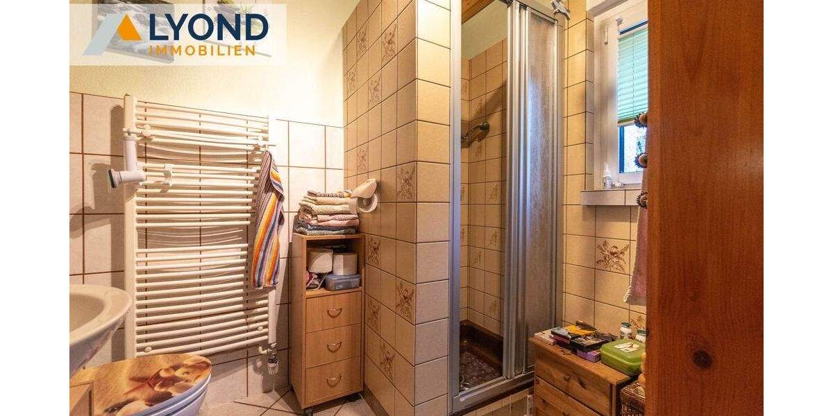 Einfamilienhaus Frankenhain Frankenhain - 4 Zimmer, 138 m&sup2;, 185.000&euro; | Angebot:24137402