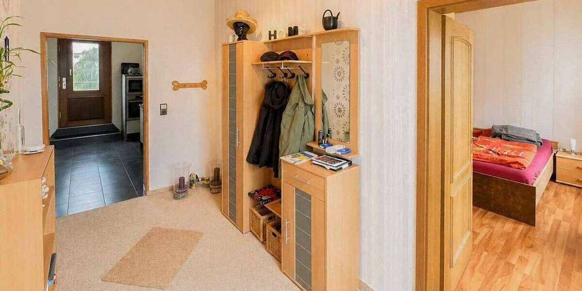 Etagenwohnung Delligsen - 3 Zimmer, 123 m&sup2;, 99.000&euro; | Angebot:26435064