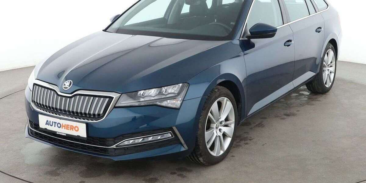 Skoda Superb 28.639 km 24.780 &euro; Hamburg 22529