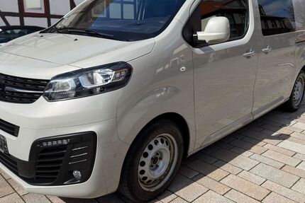 Opel Vivaro 202.190 km 14.990 &euro; Göttingen 37077