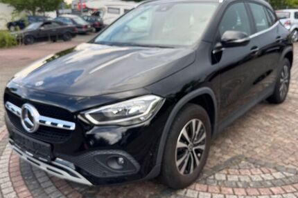 Mercedes-Benz GLA 200 140.000 km 21.900 &euro; Wörth am Main 63939
