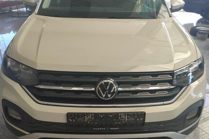 VW T-Cross 83.000 km 16.700 € Baden Baden 76532
