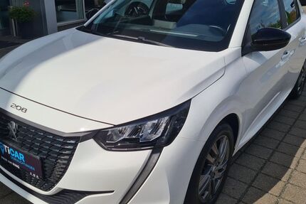 Peugeot 208 35.572 km 11.890 &euro; Giessen 35394