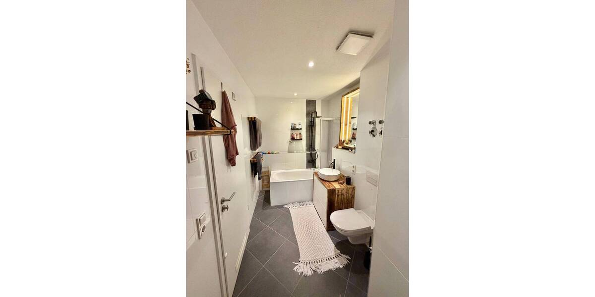 Etagenwohnung Dresden Niedersedlitz - 2 Zimmer, 73 m&sup2;, 190.000&euro; | Angebot:26816864
