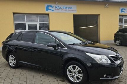 Toyota Avensis 131.000 km 5.990 &euro; Büchenbach 91186