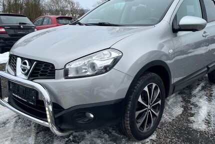 Nissan Qashqai 84.701 km 11.999 &euro; Gladenbach 35075