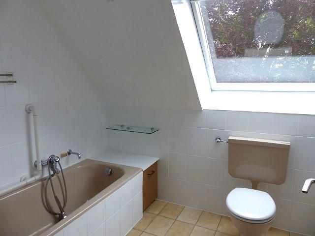 Dachgeschoßwohnung Leer (Ostfriesland) - 3 Zimmer, 90 m&sup2;, 780&euro; | Angebot:26424702