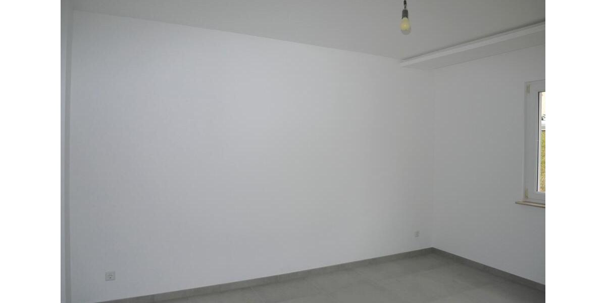 Frisch sanierte Wohnung im 1. Obergeschoss 3 zimmer