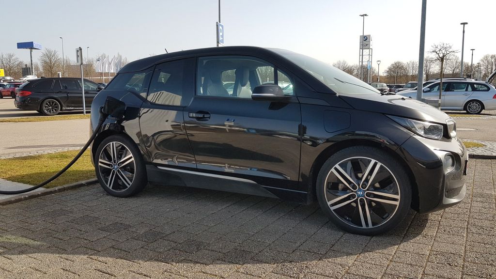 BMW i3 88.000 km 13.990 &euro; Memmingen 87700