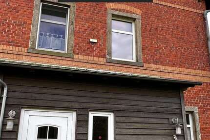 Haus zum Kaufen in Schmölln 135.000 € 196 m² 10 zimmer