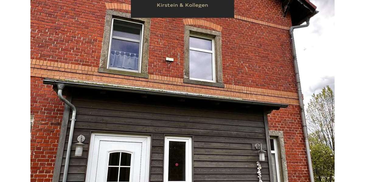 Haus zum Kaufen in Schmölln 135.000 € 196 m² 10 zimmer