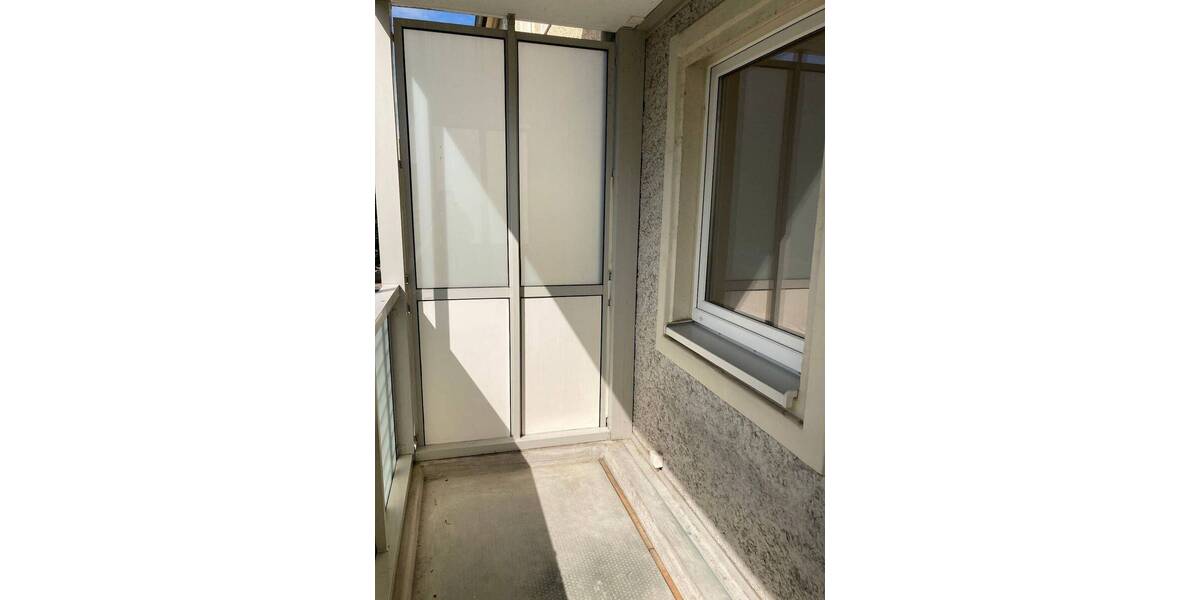 Etagenwohnung Gera Innenstadt - 3 Zimmer, 67 m&sup2;, 405&euro; | Angebot:26919906