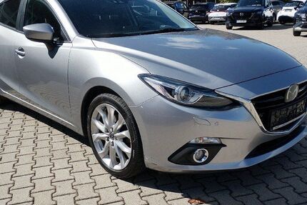 Mazda 3 101.081 km 12.980 &euro; Traunstein 83278