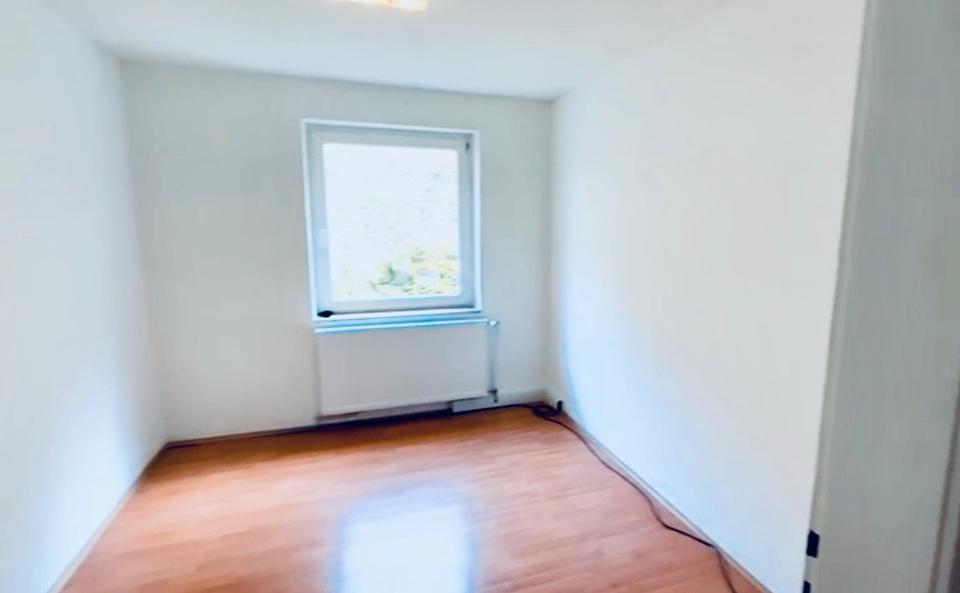 Etagenwohnung Triberg im Schwarzwald - 3 Zimmer, 75 m&sup2;, 580&euro; | Angebot:26364916