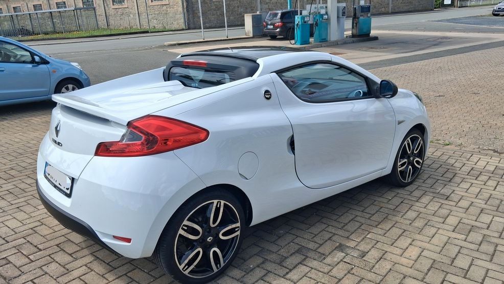 Renault Wind 114.450 km 3.800 &euro; Rehau 95111