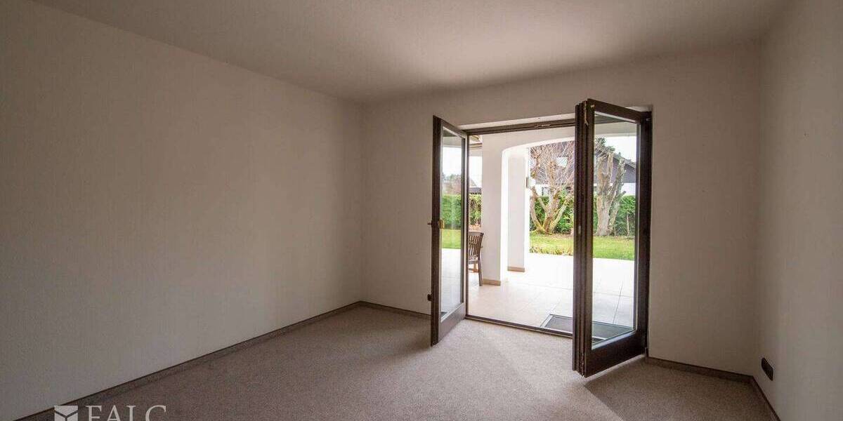 Mehrfamilienhaus, Wohnhaus Pleinfeld - 8 Zimmer, 237 m&sup2;, 480.000&euro; | Angebot:26787560