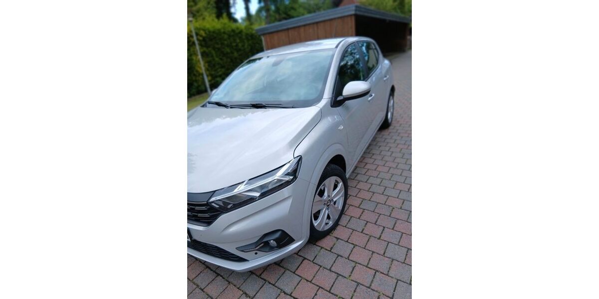 Dacia Sandero 22.000 km 11.900 &euro; Kirchlinteln 27308