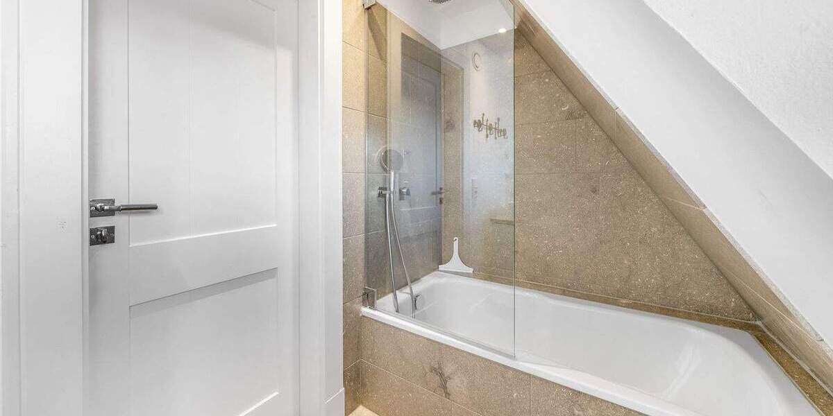 Mehrfamilienhaus, Wohnhaus List - 4 Zimmer, 131 m&sup2;, 2.350.000&euro; | Angebot:25850603