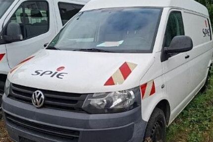 VW T5 Transporter 304.000 km 6.299 &euro; Leipzig 04328