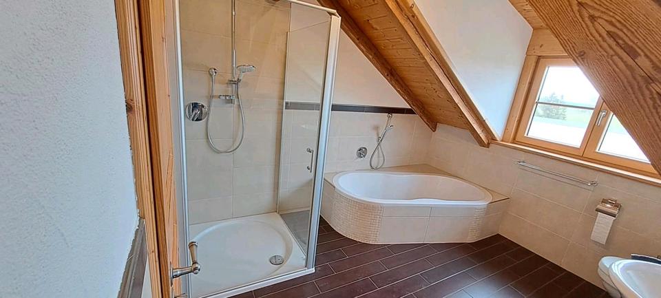 Dachgeschoßwohnung Marktoberdorf - 2 Zimmer, 85 m&sup2;, 1.080&euro; | Angebot:26413857