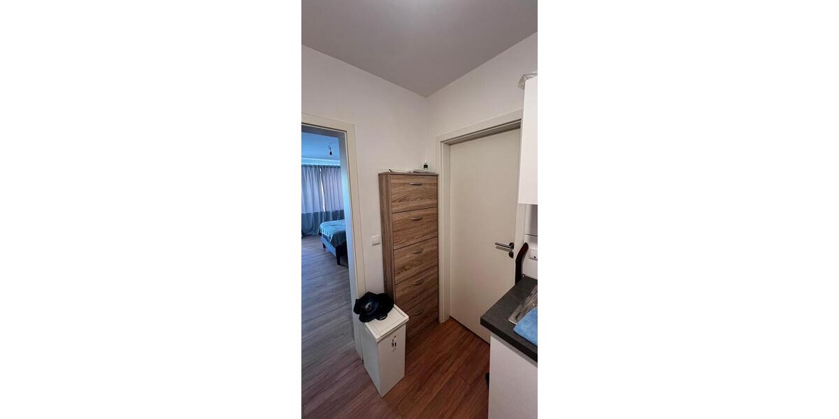 Etagenwohnung Karlsruhe Südstadt - 1 Zimmer, 33 m&sup2;, 750&euro; | Angebot:26670396
