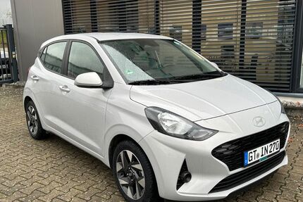 Hyundai i10 5.156 km 17.980 &euro; Schloß Holte-Stukenbrock 33758