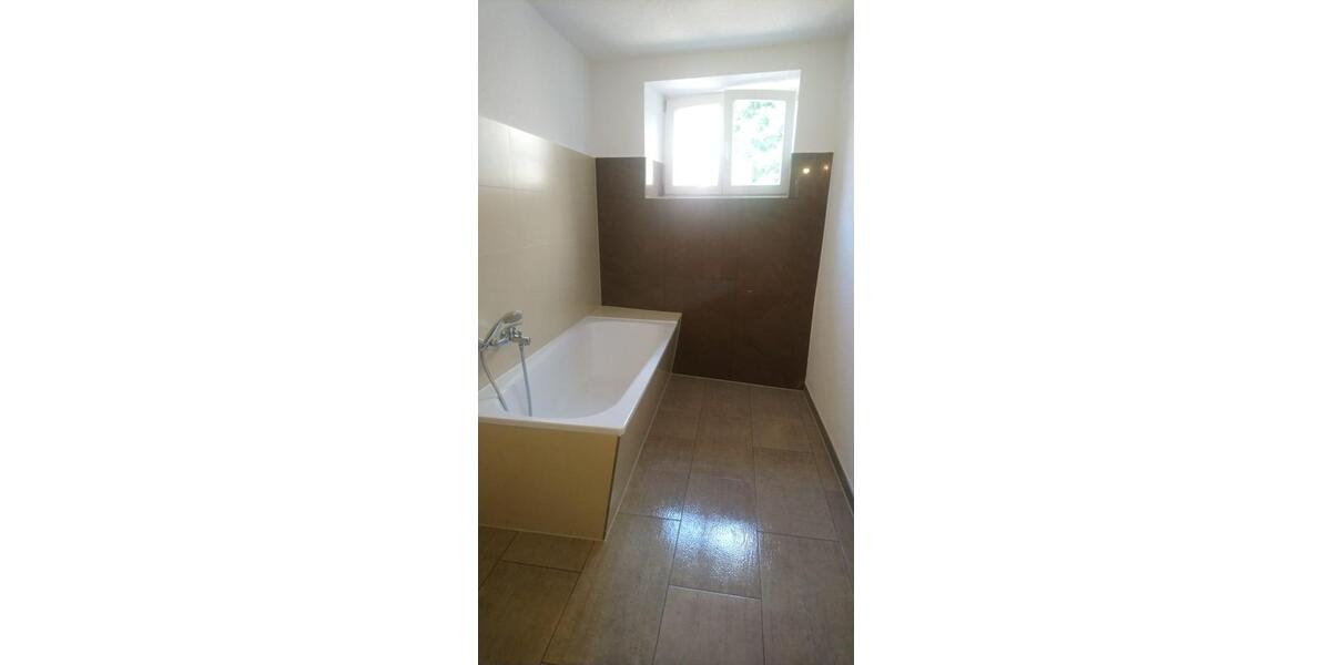 Erdgeschoßwohnung Havelberg - 3 Zimmer, 100 m&sup2;, 720&euro; | Angebot:25417985