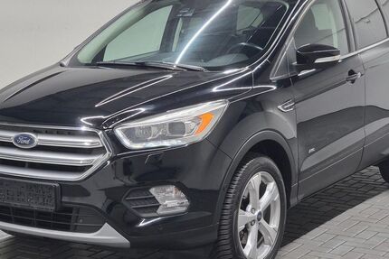 Ford Kuga 152.150 km 14.980 &euro; Langenweddingen 39171