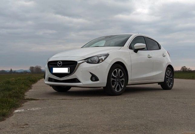 Mazda 2 118.000 km 9.000 &euro; Worms 67551