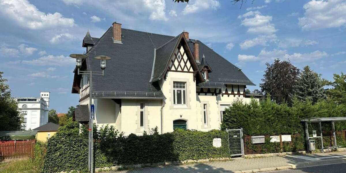 Wohnen in einer Villa - genügend Freiraum für die ganze Familie - Erdgeschoßwohnung Saalfeld/Saale Saale | Angebot:27342172