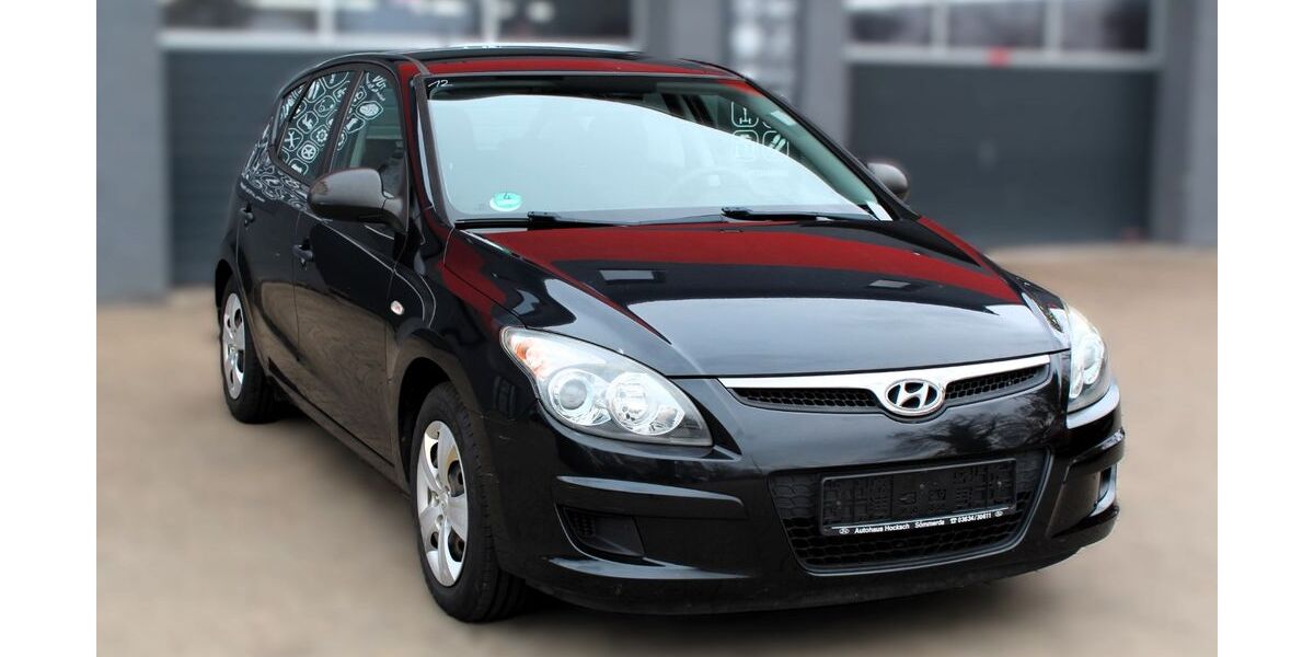 Hyundai i30 153.000 km 2.590 &euro; Erfurt 99085