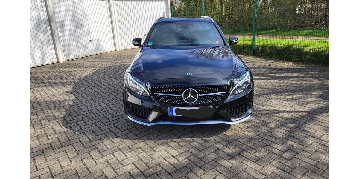 Mercedes-Benz C 43 AMG 118.445 km 30.950 &euro; Weeze 47652