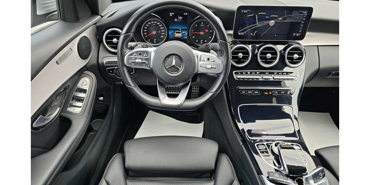Mercedes-Benz C 200 d T AMG Line LED LEDER NAVI AHK AUS 2.HAND 27.850 km 29.990 &euro; Löhne 32584