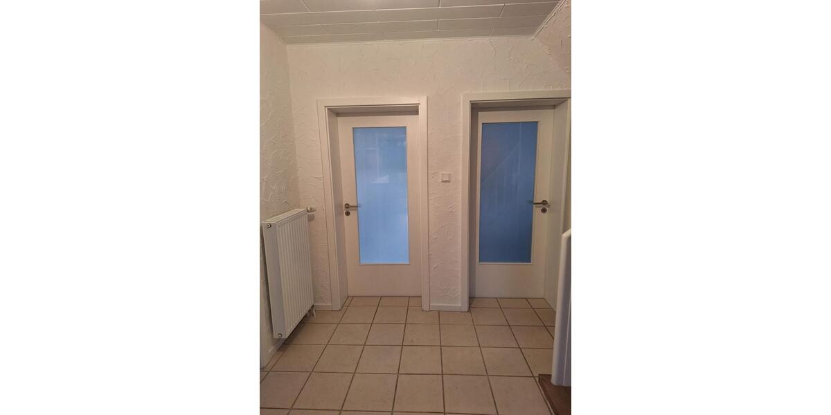 Reihenhaus Sulingen - 5 Zimmer, 100 m&sup2;, 1.000&euro; | Angebot:25044955