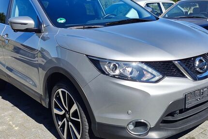 Nissan Qashqai 58.000 km 12.999 &euro; Kirchvers 35102