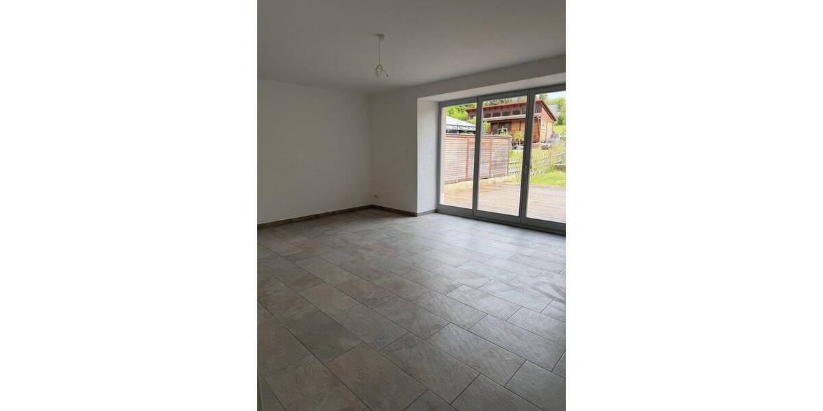Reihenmittelhaus Pirna ot Graupa Graupa - 5 Zimmer, 195 m&sup2;, 1.950&euro; | Angebot:26827048