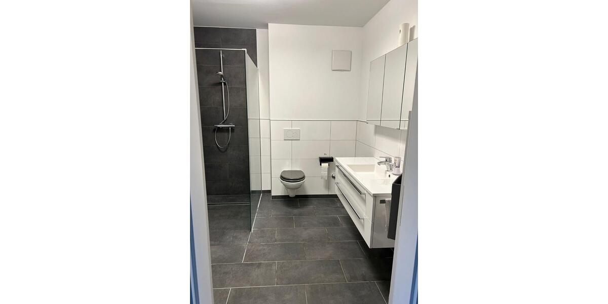 Dachgeschoßwohnung Düren Rölsdorf - 3 Zimmer, 71 m&sup2;, 800&euro; | Angebot:24444846