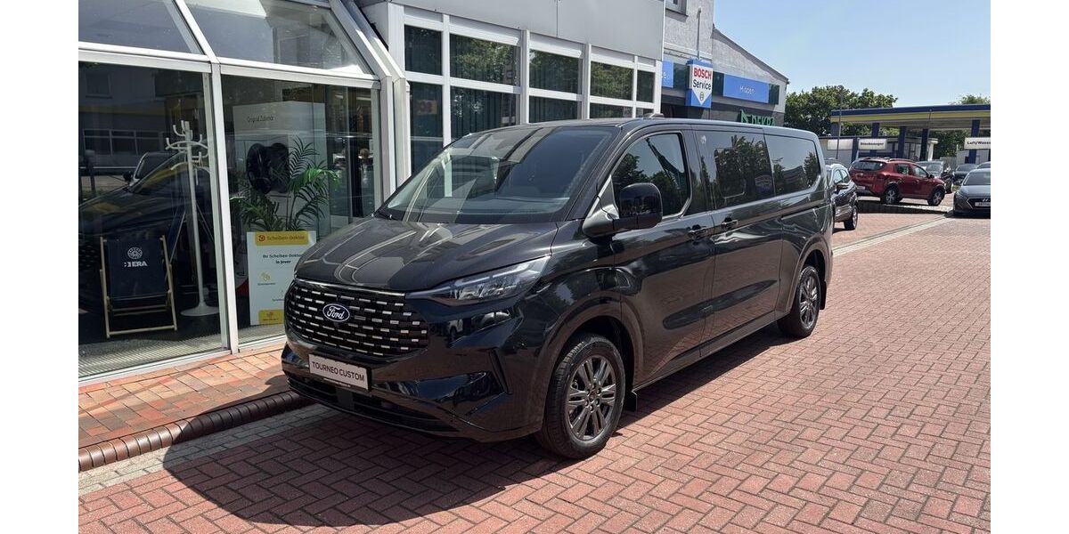 Ford Tourneo Custom 1.100 km 52.850 &euro; Jever 26441