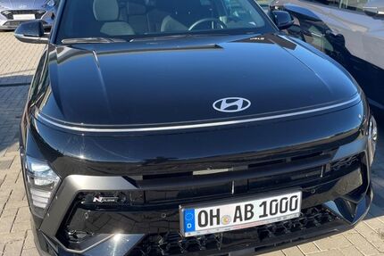 Hyundai KONA 4.236 km 30.990 € Oldenburg in Holstein 23758