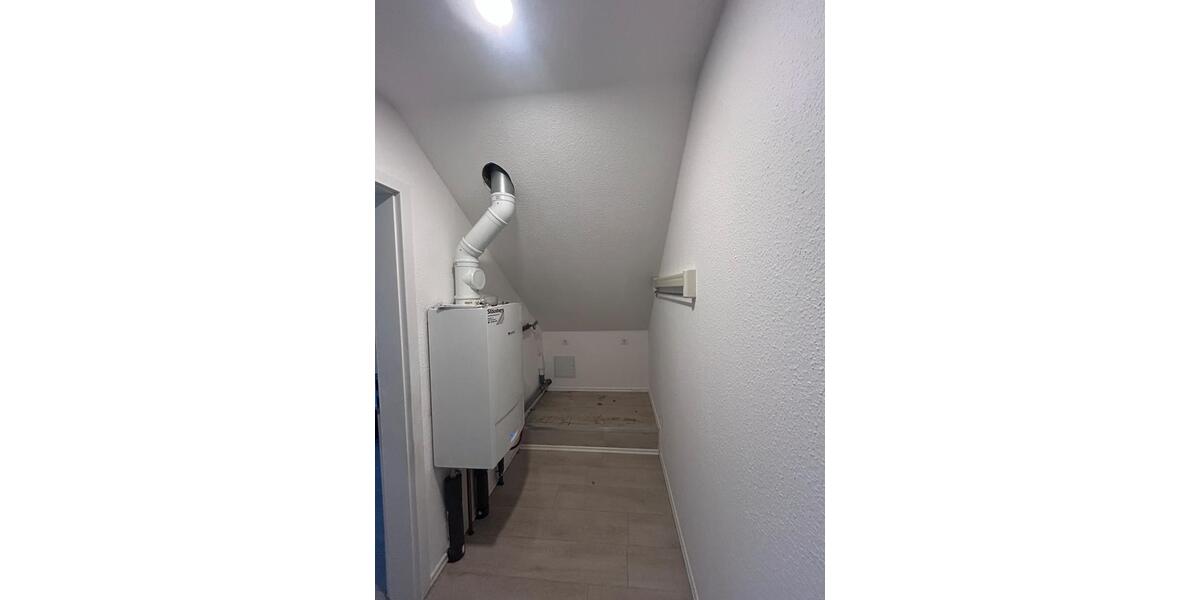 Einfamilienhaus Morsbach - 3 Zimmer, 138 m&sup2;, 1.000&euro; | Angebot:25151786