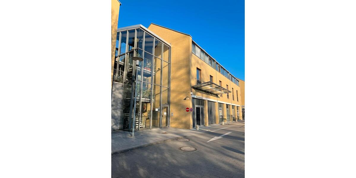 2-Zimmer-Wohnung mit Fahrstuhl und TG-Stellplatz in Schöneiche 2 zimmer