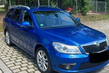 Skoda Octavia 242.500 km 5.500 &euro; Bruckberg 84079