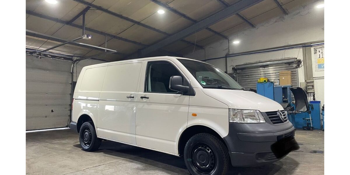 VW T5 Transporter 260.000 km 4.780 &euro; Neuwied 56566
