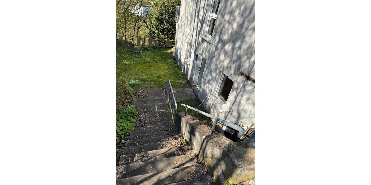 Etagenwohnung Sundern (Sauerland) - 2 Zimmer, 45 m&sup2;, 580&euro; | Angebot:26316167