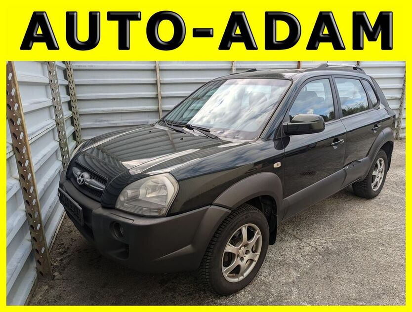 Hyundai TUCSON 126.612 km 2.450 € Lübeck 23556