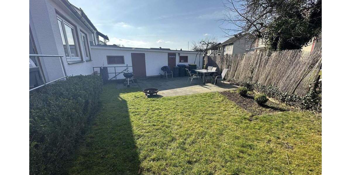 Mehrfamilienhaus, Wohnhaus Meschede - 9 Zimmer, 217 m&sup2;, 325.000&euro; | Angebot:25880131